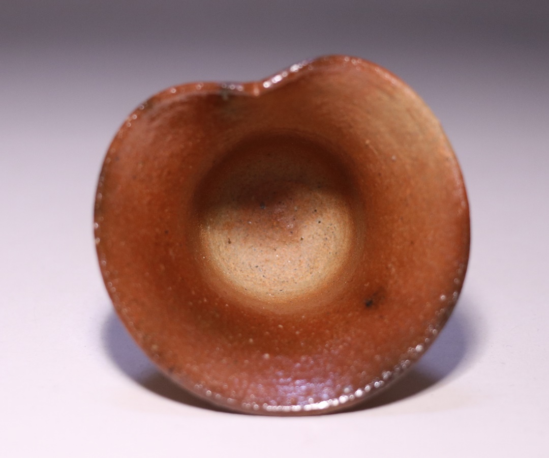 末田 恵 作 「備前緋襷酒器」 ～備前焼専門卸小売店 川口陶楽苑～