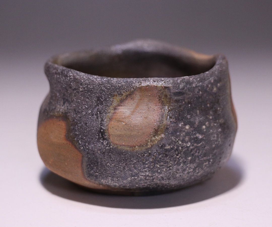 中村和樹 作 「備前酒呑」 ～備前焼専門卸小売店 川口陶楽苑～