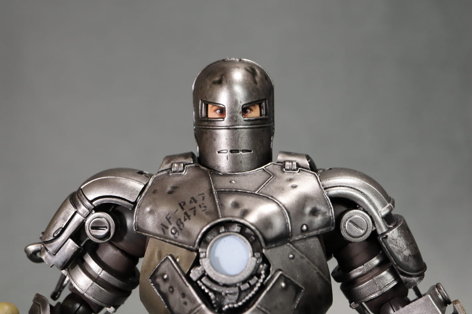 S.H.Figuarts アイアンマン マーク1 -《Birth of Iron Man》 EDITION