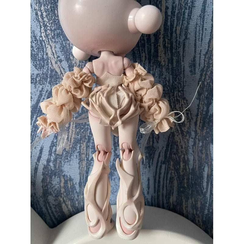 Skullpanda White Dew Action Figure – TOYSEZ