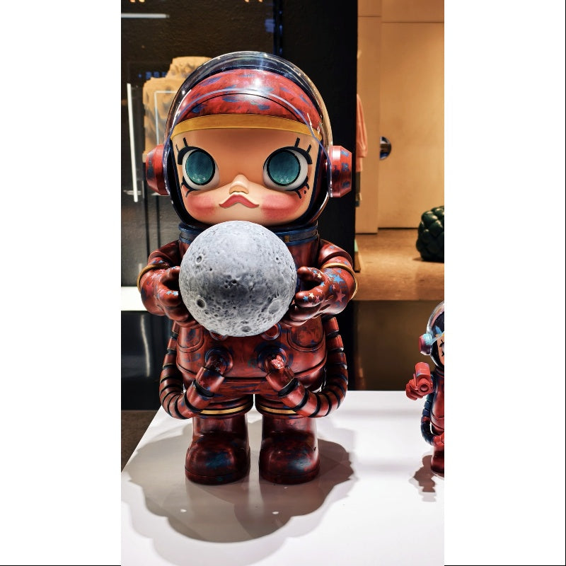 MEGA SPACE MOLLY 1000% Hello Moon 2025 Limited Edition – TOYSEZ