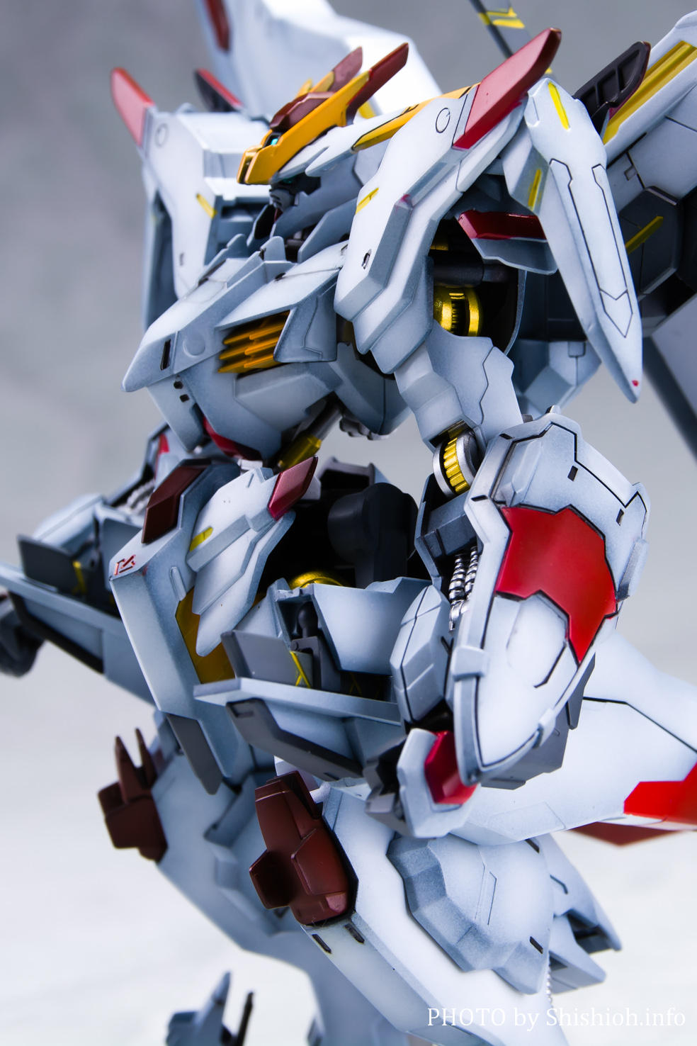 再販) HG 1/144 ガンダムマルコシアス 機動戦士ガンダム 鉄血の