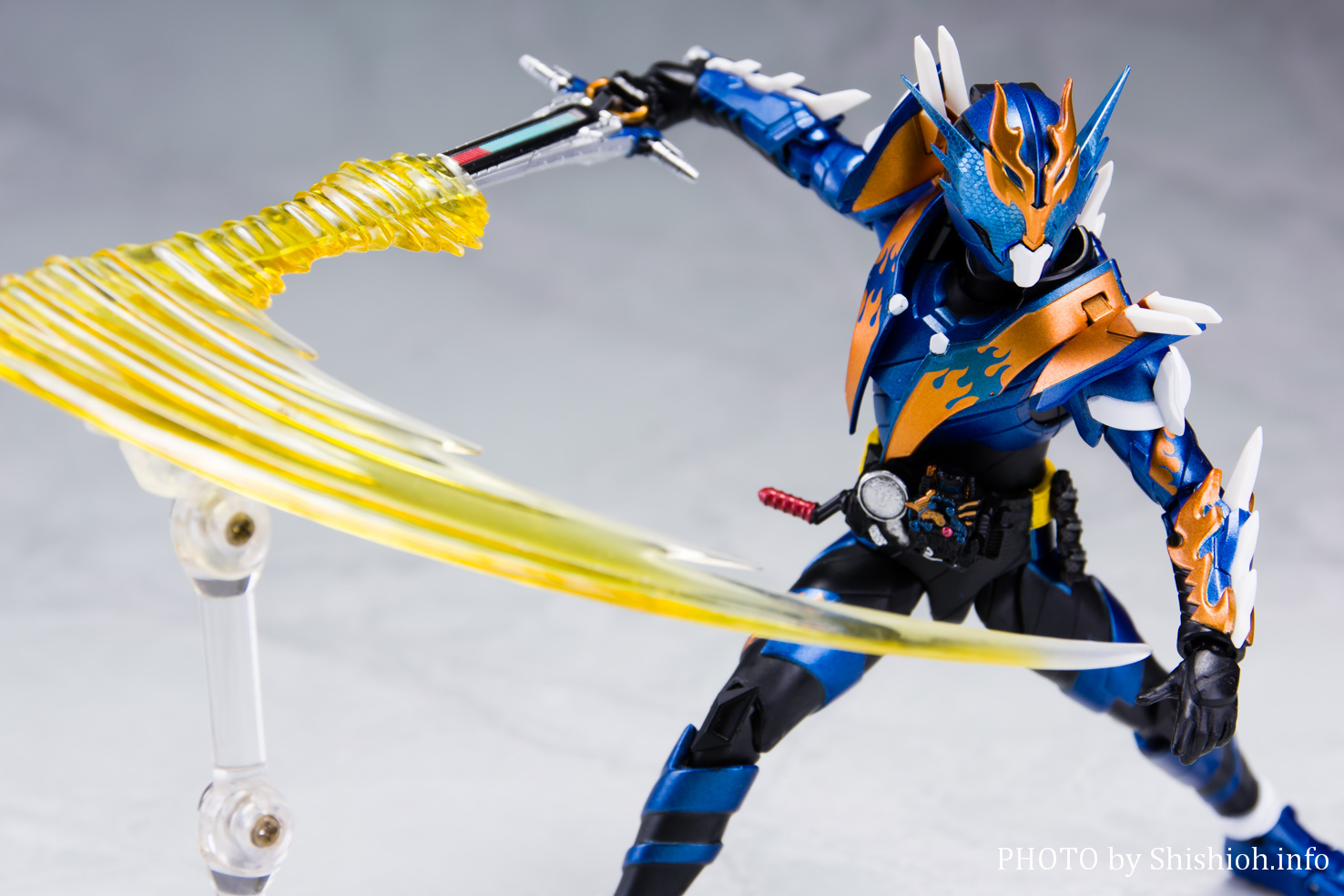 S.H.Figuarts(フィギュアーツ) 仮面ライダークローズ SHFiguarts 仮面