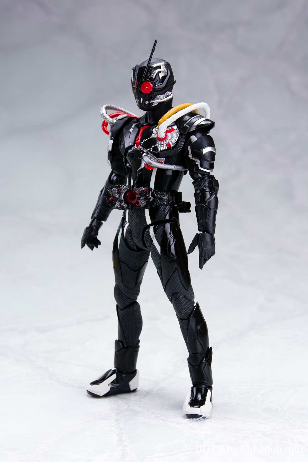 SHフィギュアーツ￼仮面ライダーゼロワン アークゼロ&エフェクト