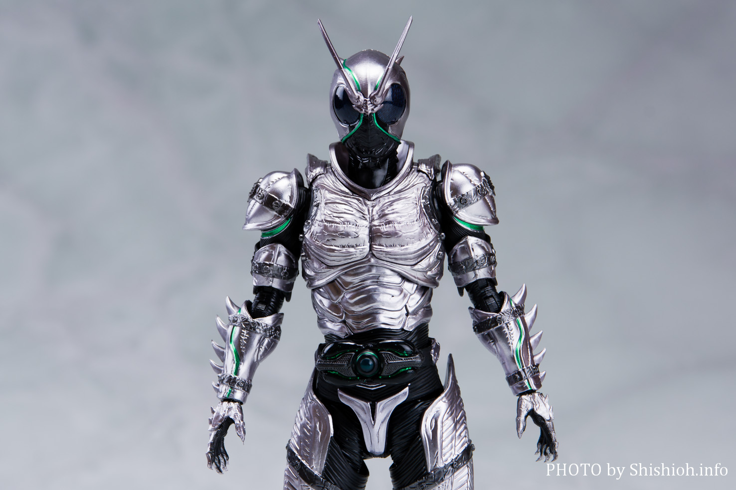 SHFiguarts 仮面ライダー ブラックサン & シャドームーン 2体セット