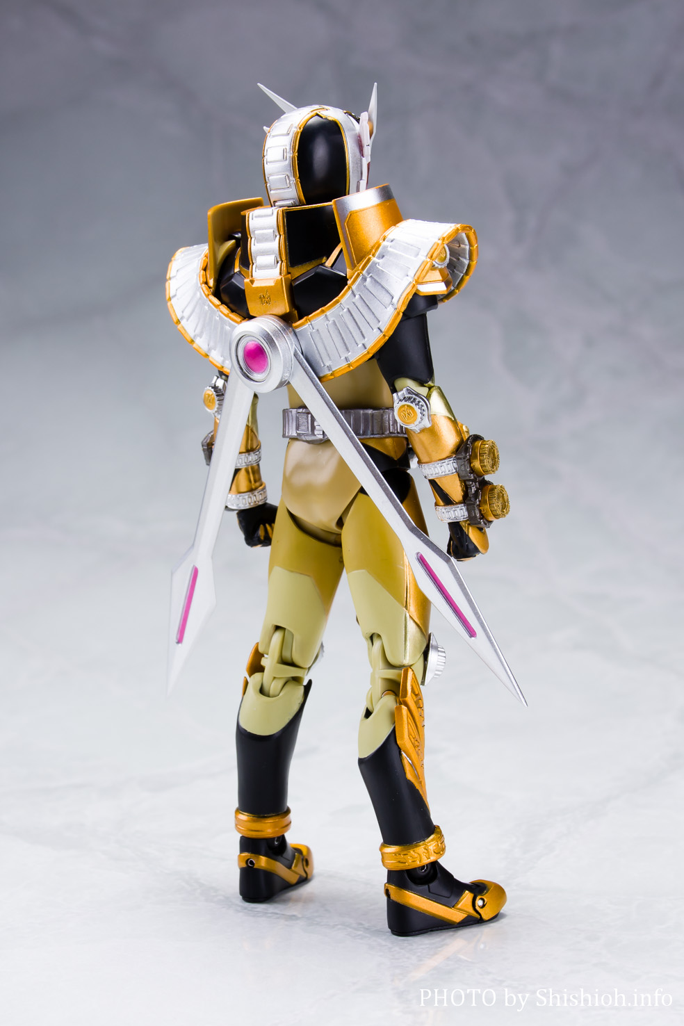 shフィギュアーツ オーマジオウ ジオウディケイドアーマー ジオウ