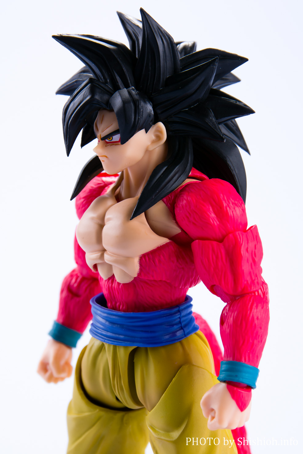 S.H.フィギュアーツ ドラゴンボールZ スーパーサイヤ人4 孫悟空 約