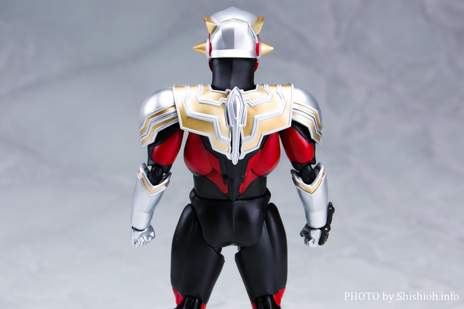 カ*ン様 ウルトラマンタイガ S.H.Figuartsセット 開封済 タイタス S.H.