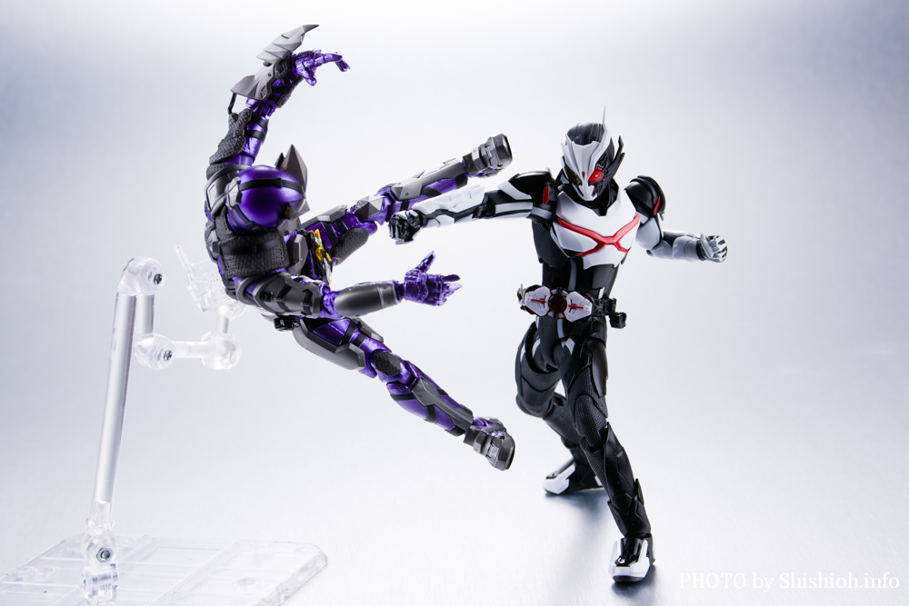フィギュアーツ 仮面ライダーアークワン