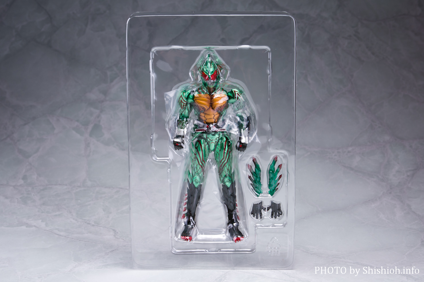 バンダイ S.I.C. 仮面ライダーアマゾンオメガ 魂ウェブ商店 S.I.C.