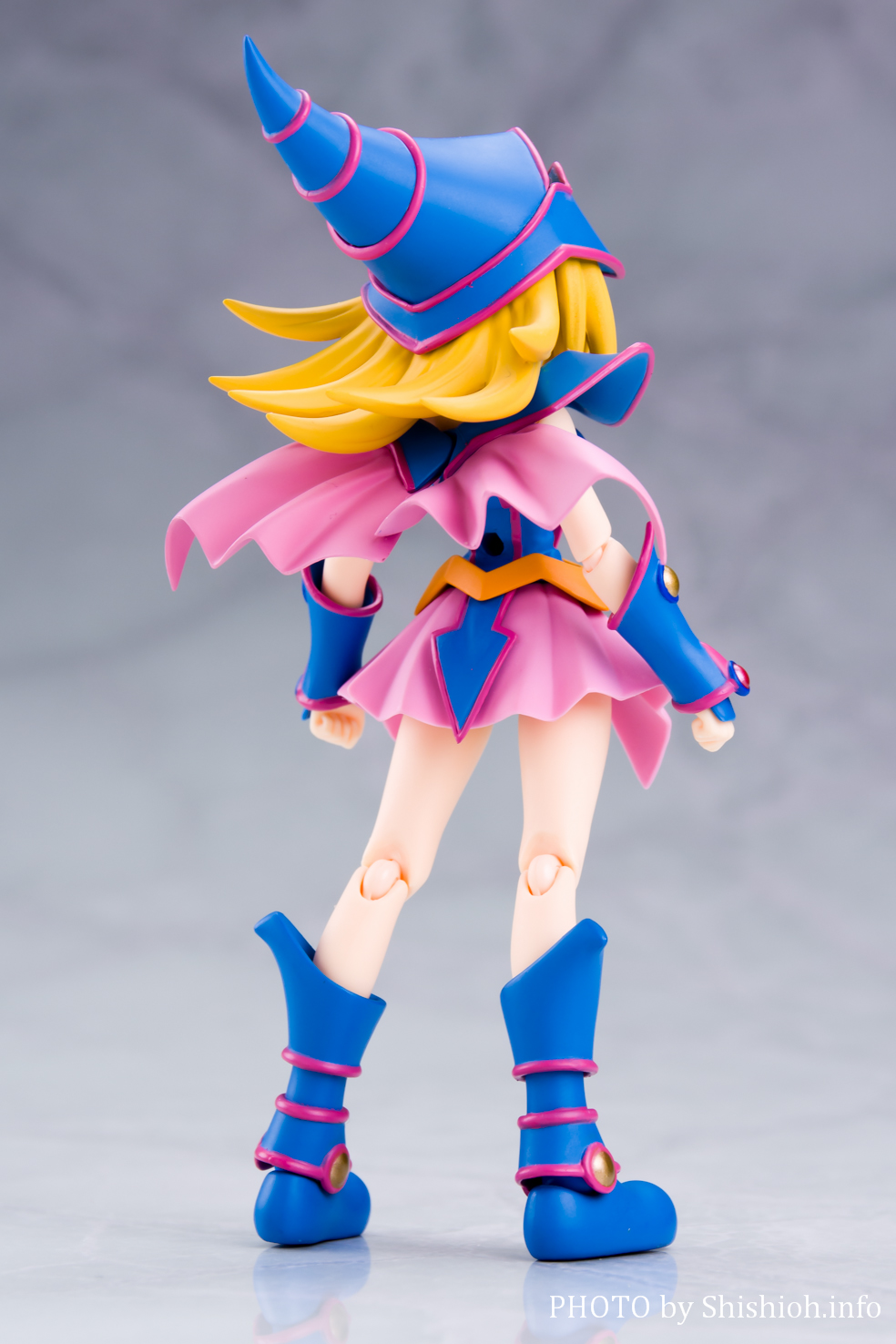 レビュー】figma 313 ブラック・マジシャン・ガール