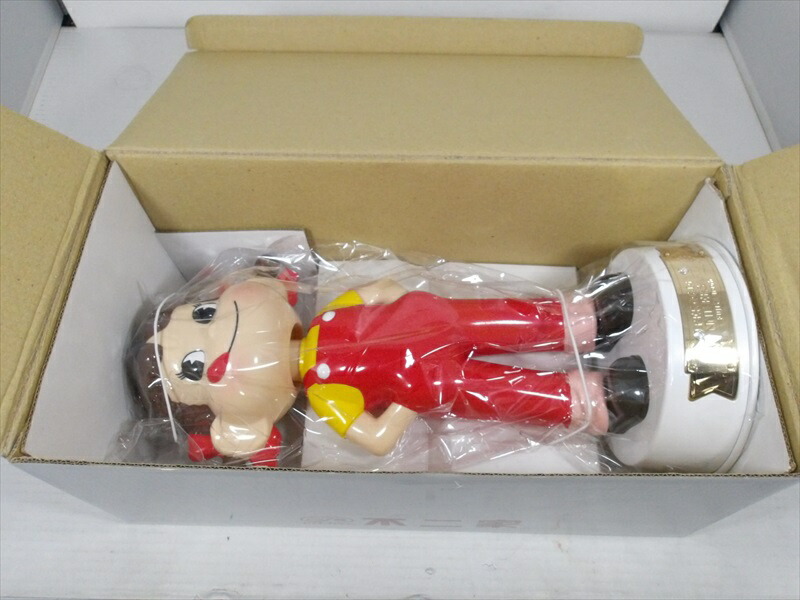 デッドストック レアなペコちゃん人形 100周年記念 FUJIYA 箱の状態