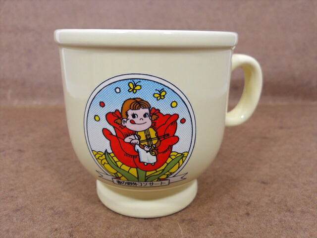 楽天市場】◎【 不二家 ペコちゃん 】『 ペコちゃんマグカップ 春の
