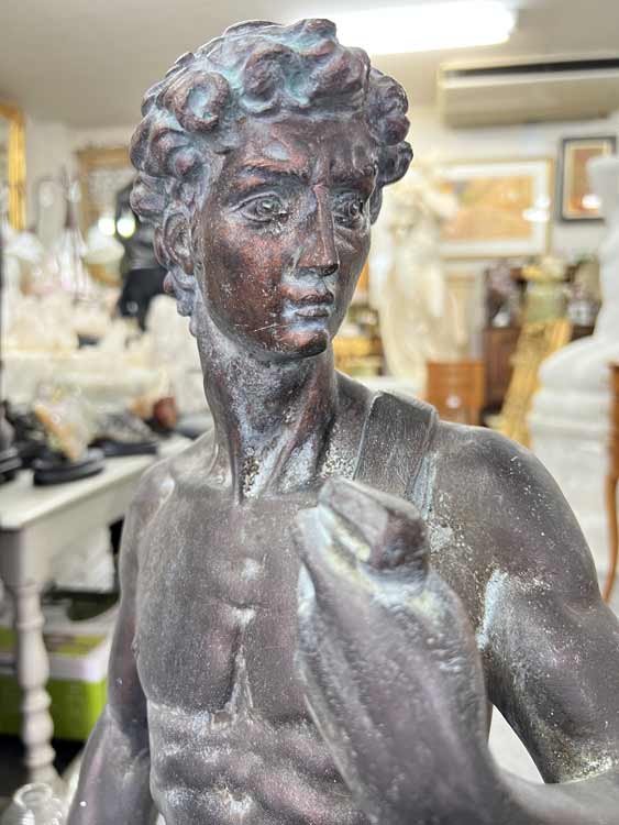 楽天市場】イタリア製 人物像 ダヴィデ ブロンズ仕上げ 石像 高さ約