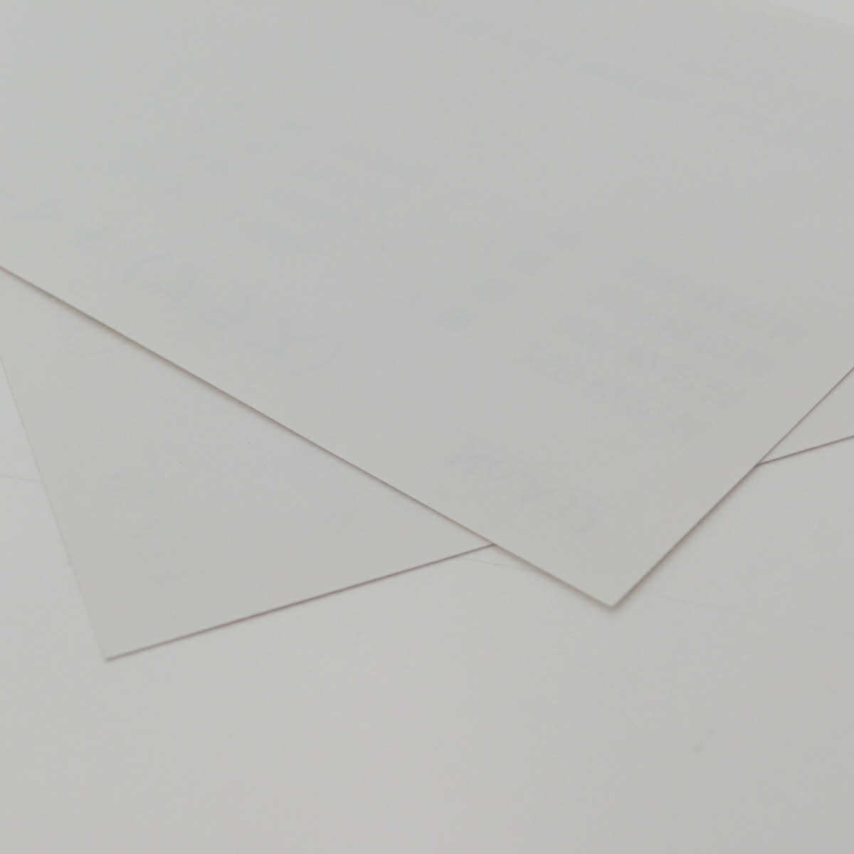 楽天市場】コート紙 135kg(≒0.13mm)|ツルツルした紙 光沢がある紙 高