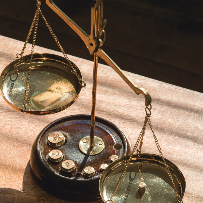 アンティーク 置物 はかり 天秤」の人気商品一覧 | 安い商品を通販