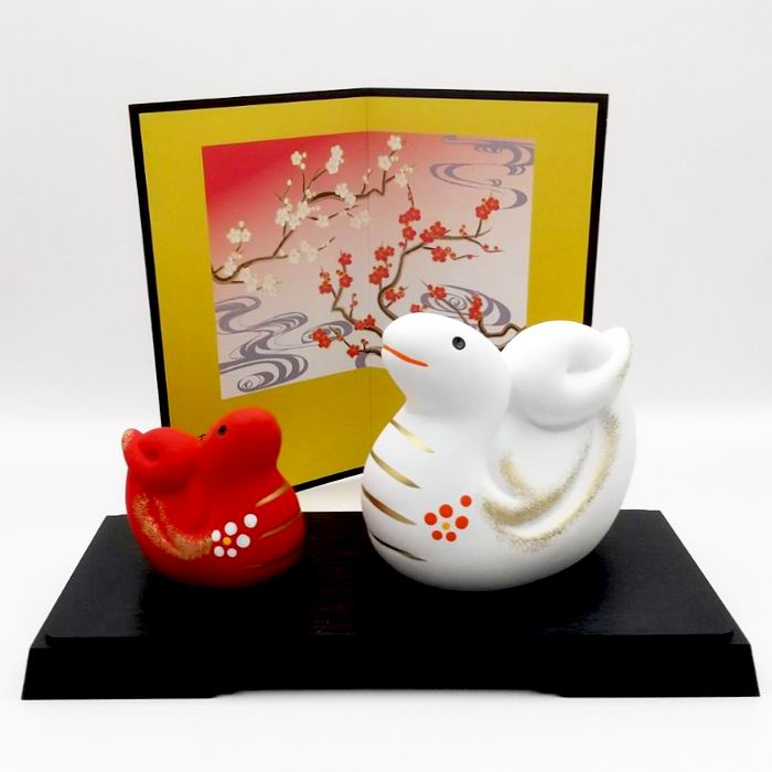 楽天市場】【P10倍】 開運招福 干支置物 巳 白蛇と赤蛇 (昭峰作) 高さ