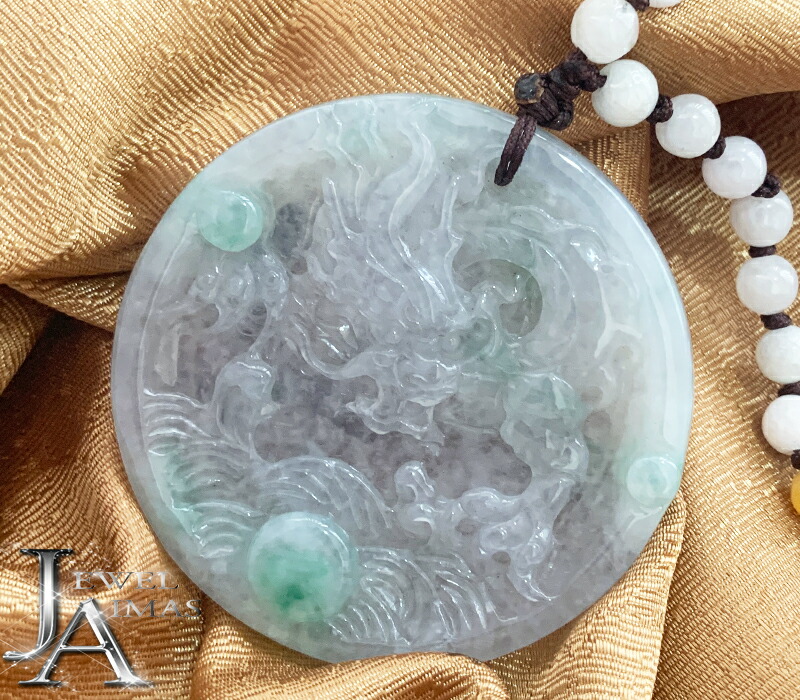 楽天市場】彫刻翡翠 53mm/92P ペンダント 彫刻ヒスイ 翡翠彫刻