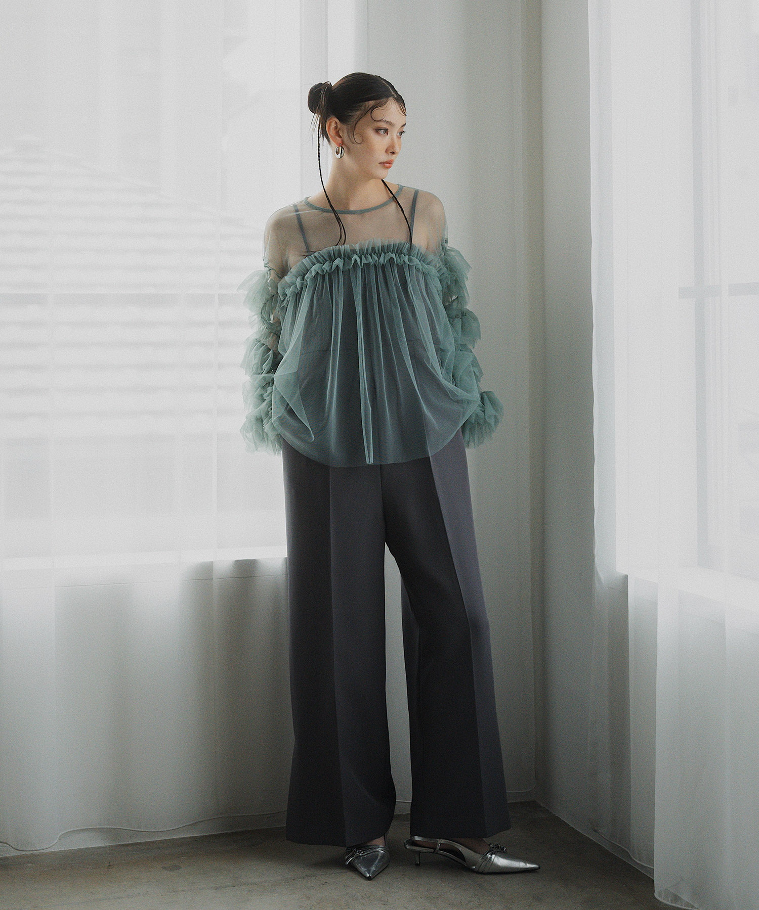 大人気⭐︎ANDRESDアンドレスド ニアナ ブラック チュールフリル