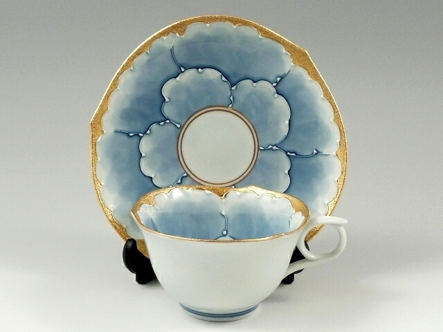 楽天市場】有田焼 文山窯 金牡丹輪花浅型 コーヒーカップ&ソーサー