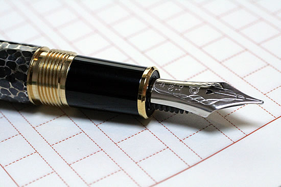 楽天市場】プラチナ萬年筆 鍛金・金古美万年筆 中字 【ブランド 万年筆