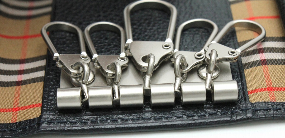 楽天市場】BURBERRY バーバリー 5連キーケース レザー コインケース付