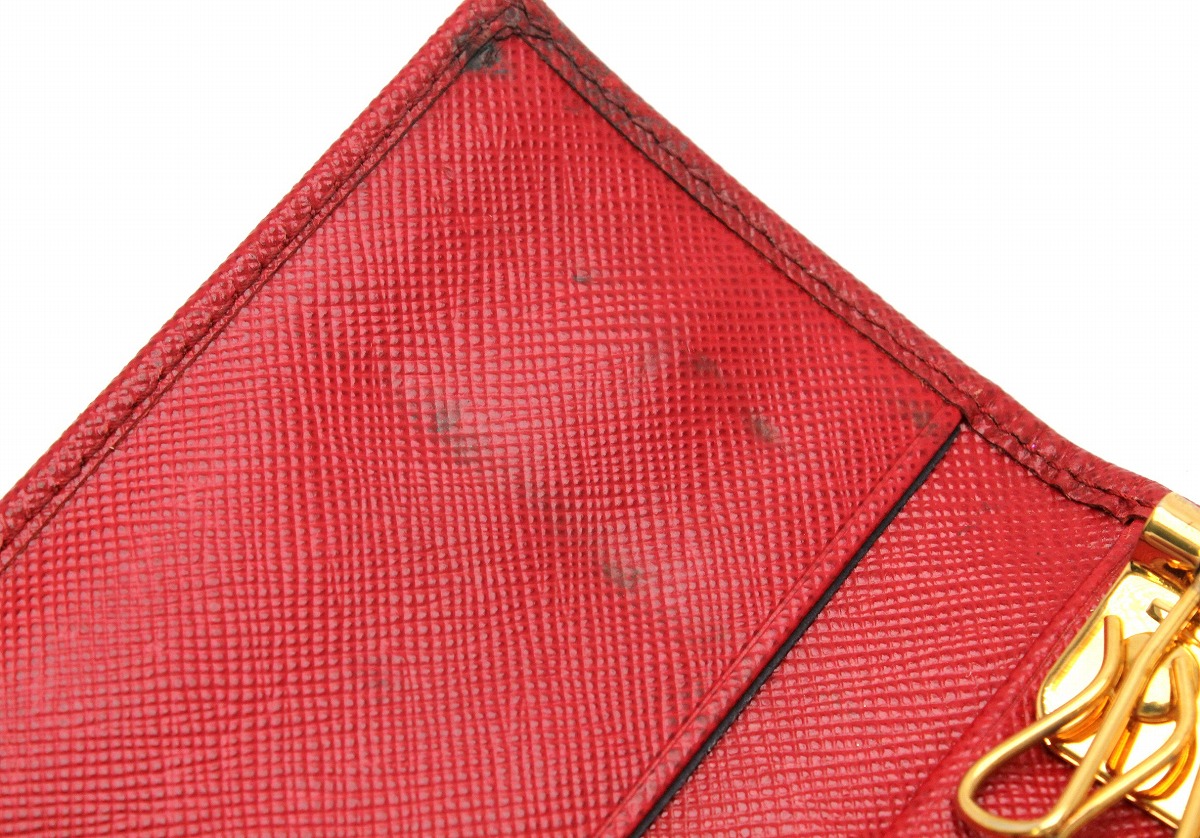 ネギラー油PRADA レア✨レザー キーケース6連/ブラック×レッド PRADA