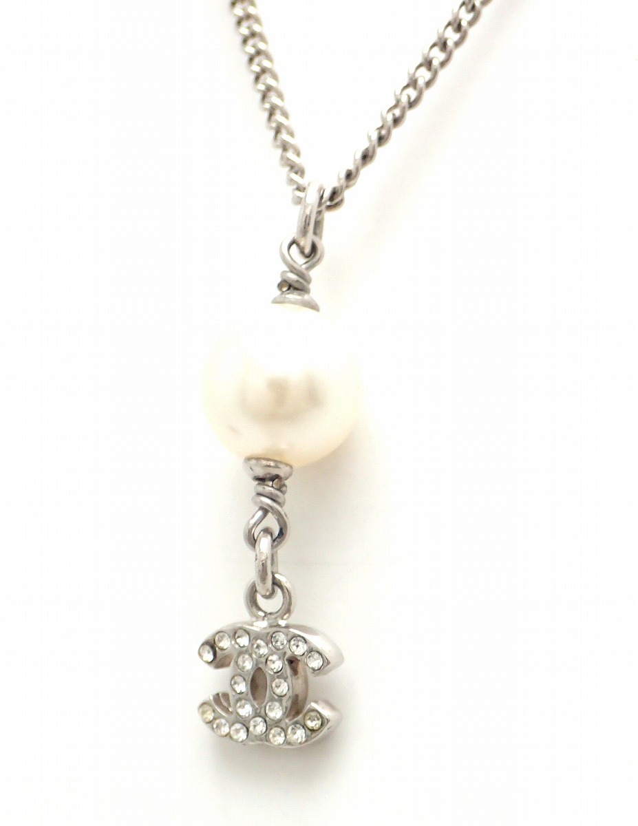 CHANEL パールクリスタルペンダントトップ パール可愛い！ CHANEL