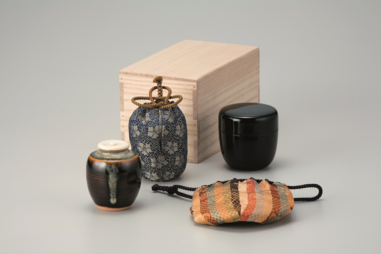 茶道具 お稽古揃い 茶碗 茶杓 建水 棗 茶入 茶筅 茶通箱まとめて(A787