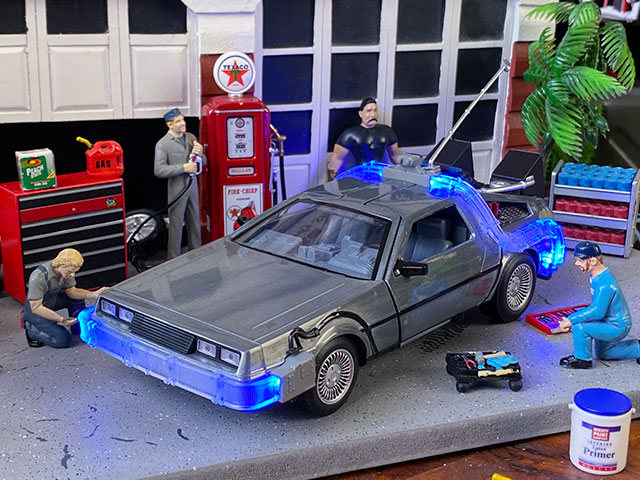 デロリアン カスタム品 1/64 MJモデル バックトゥザフューチャー ②