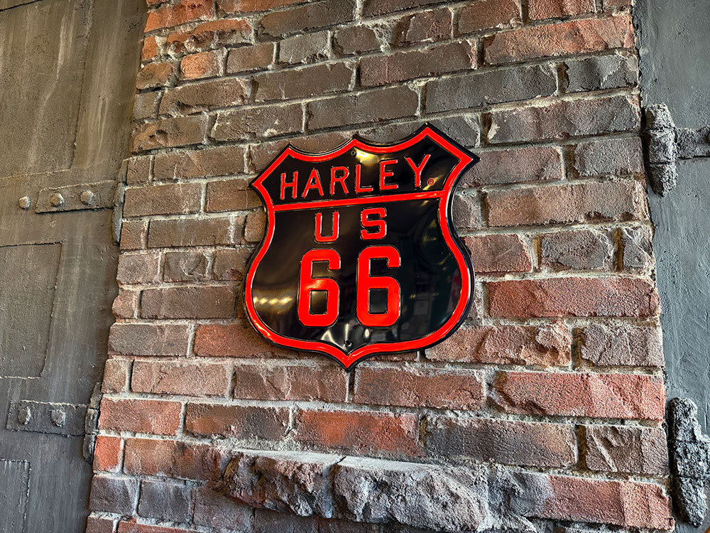 楽天市場】ハーレーダビッドソン ルート66 エンボス ティンサイン 看板