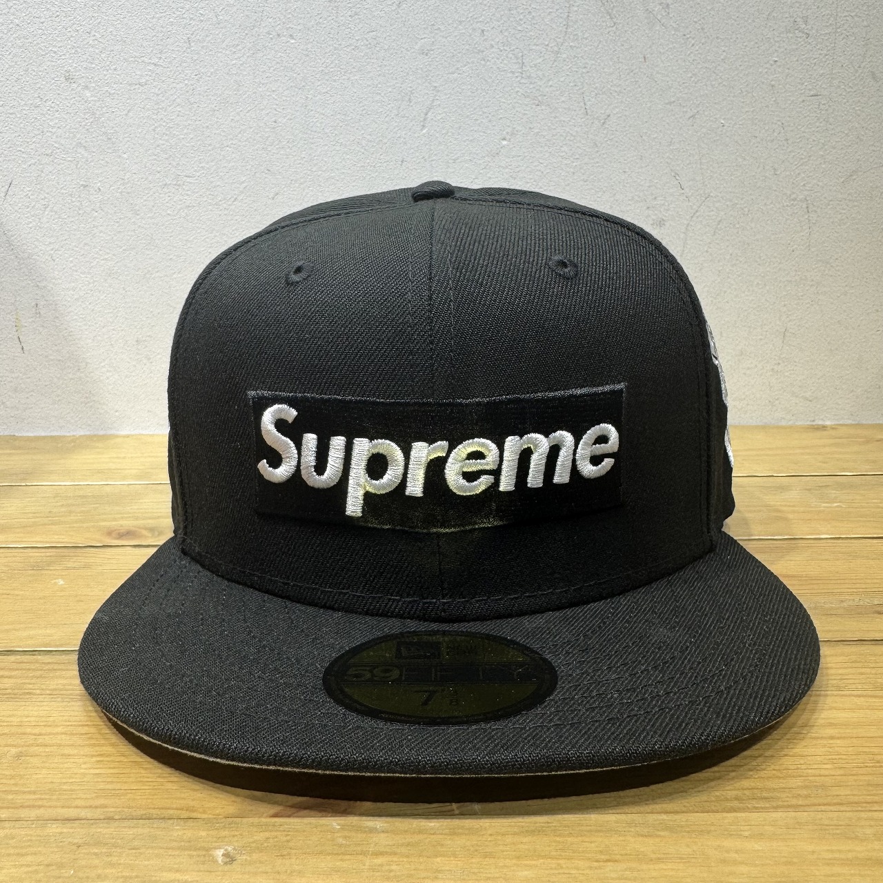 楽天市場】supreme box new era 7 3／8の通販