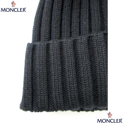 モンクレールブラック ニット帽 ファー付き