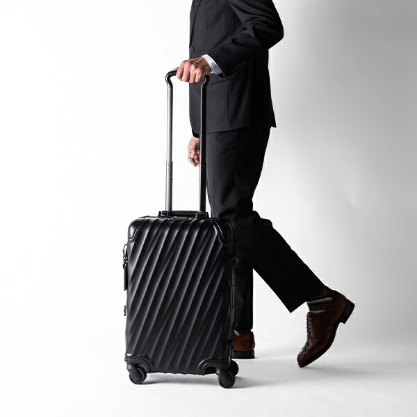 楽天市場】トゥミ TUMI スーツケース 31L 4輪 19 Degree Aluminum