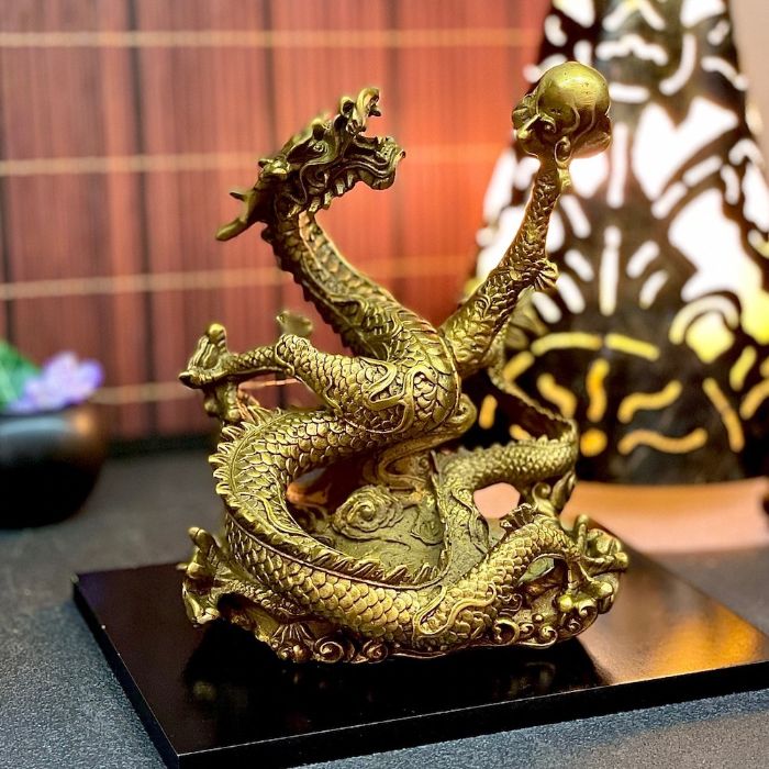 楽天市場】真鍮製 黄銅 オブジェ 昇龍 珠持ち ドラゴン 竜 五爪 5本爪