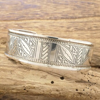 TUAREG（トゥアレグ）】シルバー925/ハートブローチ＆ネックレス