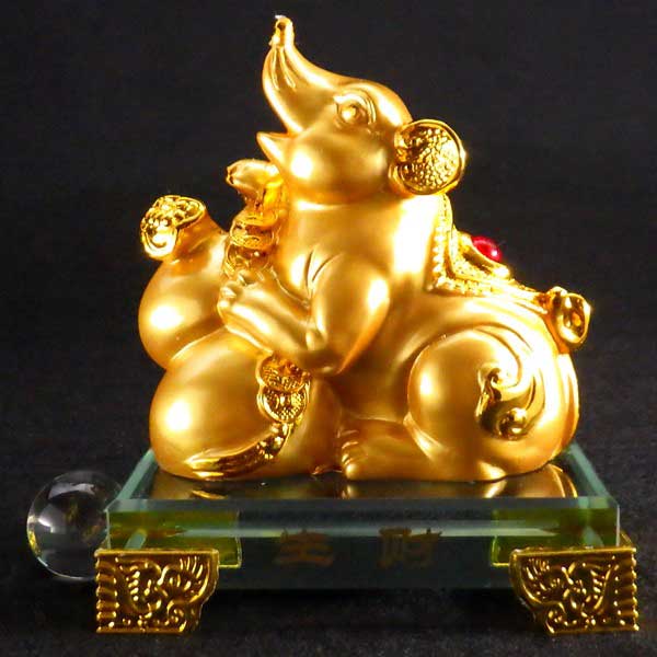 中国美術 ヒスイ？ ネズミ 干支 高浮彫 財運金運風水開運風水 玉璧 超