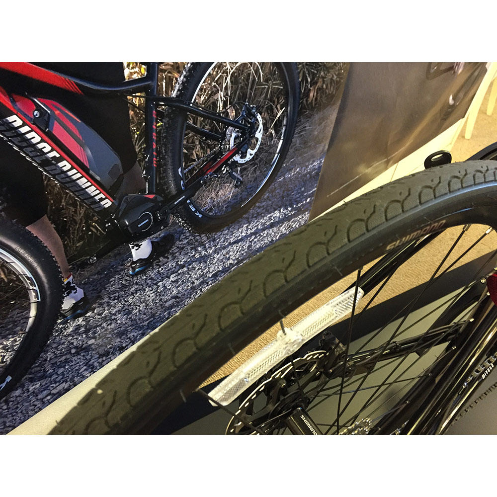 楽天市場】【SHIMANO STEPS搭載の電動クロスバイク】[CRUISE(クルーズ