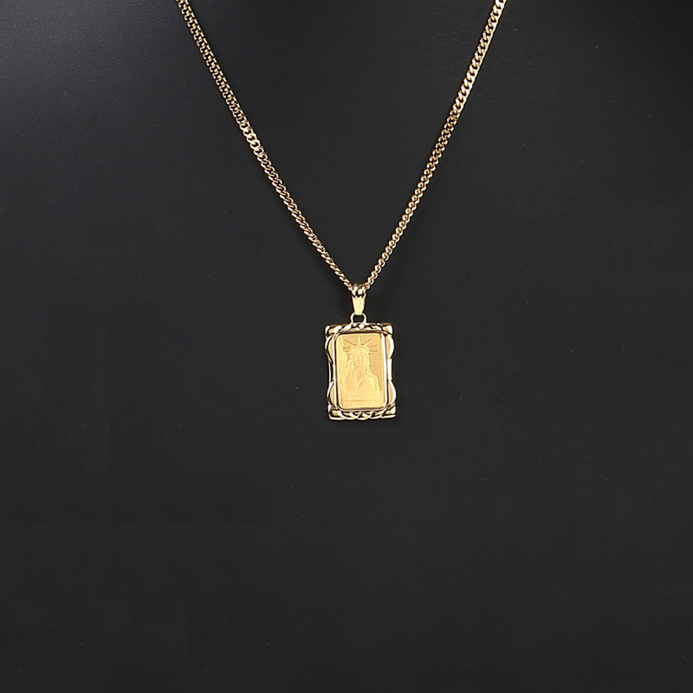 純金K24ゴールドインゴット5gペンダントトップ総重量5.6g自由の女神