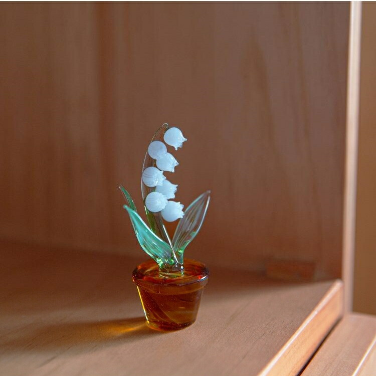 楽天市場】SNSで話題♪ 幸せ運ぶ 鈴蘭 ガラス スズラン ガラス細工