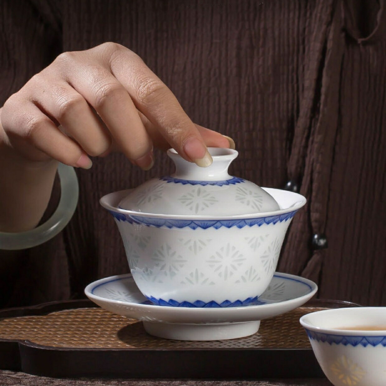 楽天市場】透かし模様で茶の色が見える 玲瓏磁器 玲瓏磁 手作り 白磁