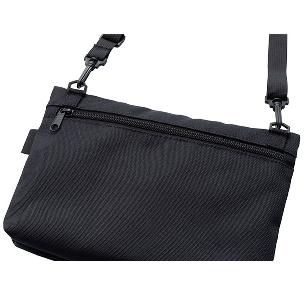 楽天市場】【 AUDI 純正 即日発送 】サコッシュ ブラック 25.5×3.5