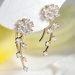 QUEENジュエリー 750 エレガントな白い花のダイヤモンド装飾装飾ピアス