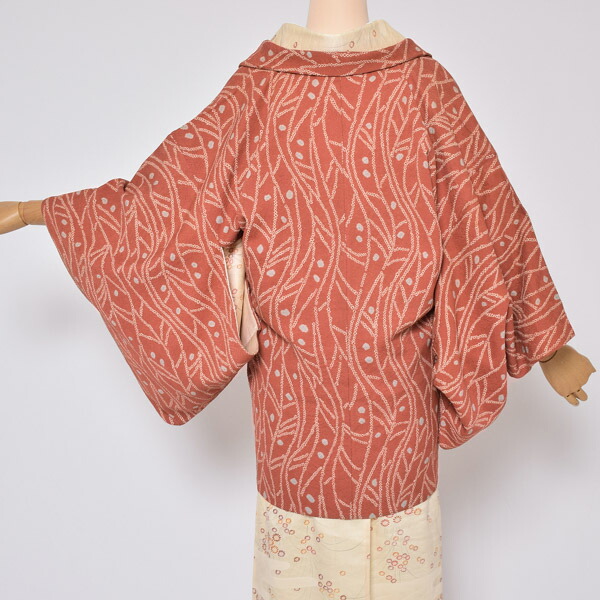 楽天市場】【Prices down3】【中古品】羽織 「紗綾形地紋 赤茶 葉