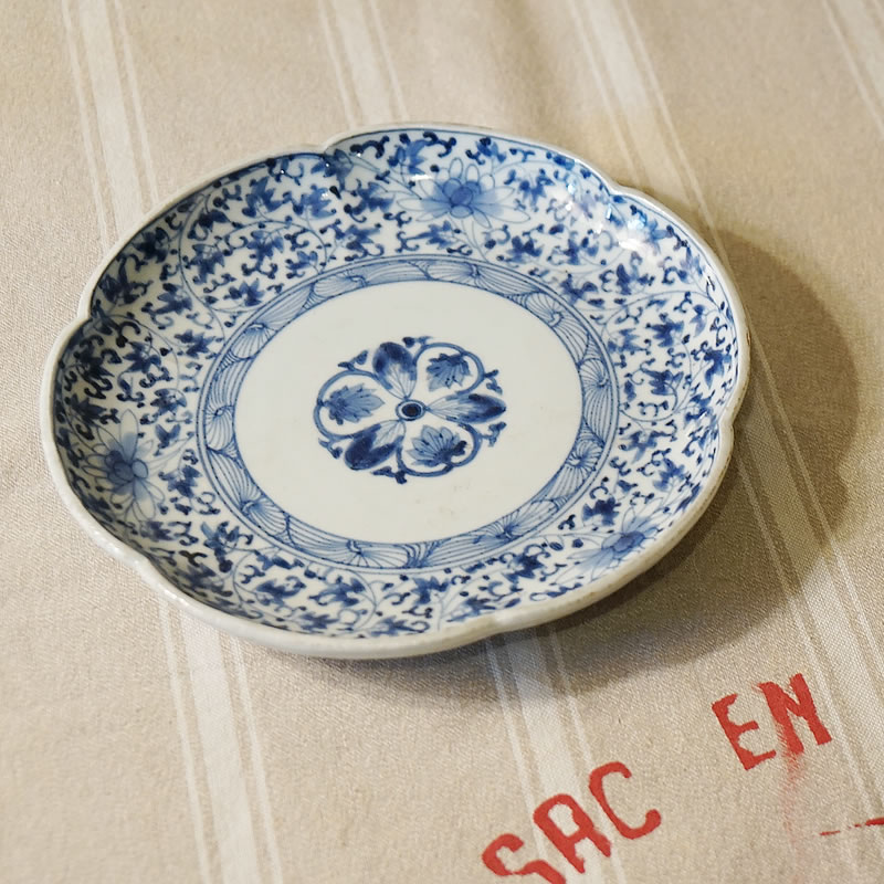 骨董 アンティーク 藍九谷 蛸唐草 花月文様 五寸皿 初期伊万里 古