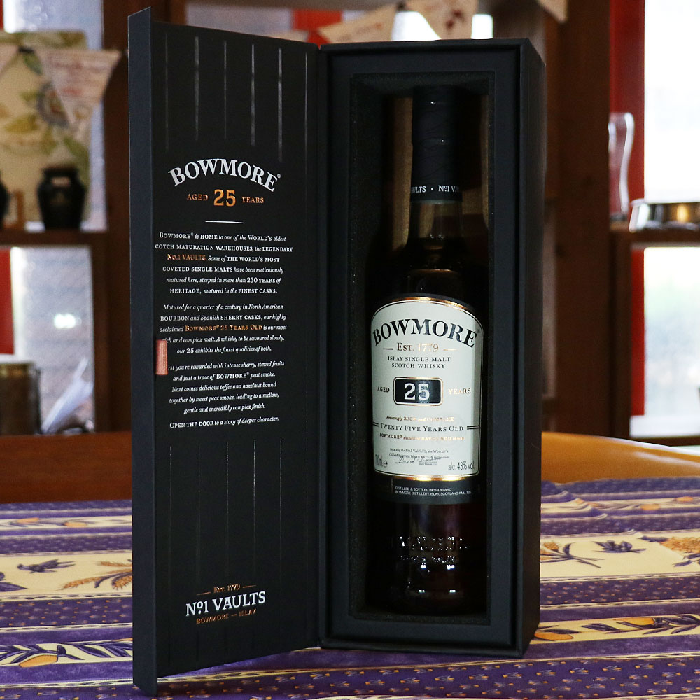 ボウモア25年ウイスキー