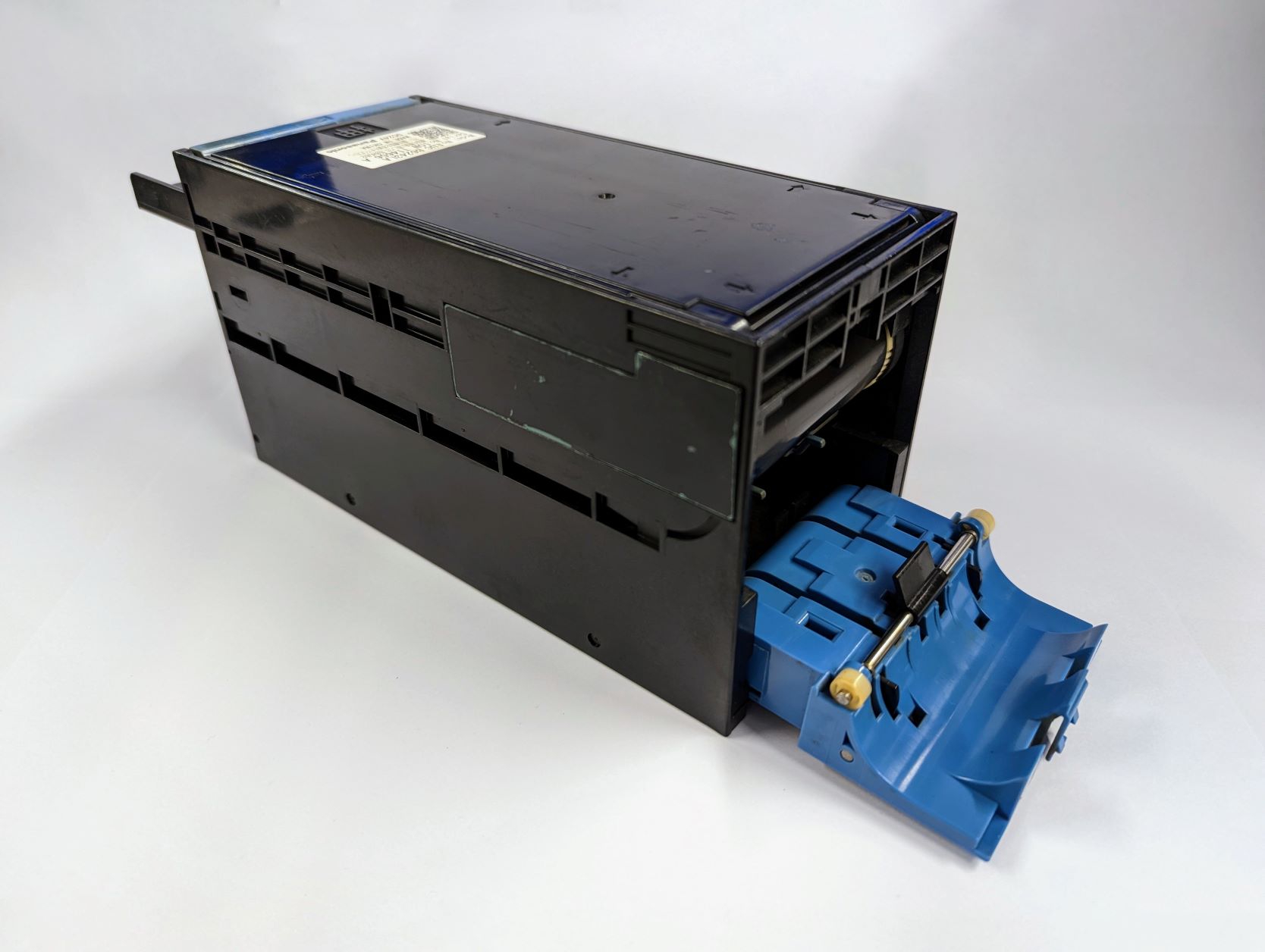 送料無料!!80枚収納グローリーメダル貸機・両替機EMS-7用ビルバリ