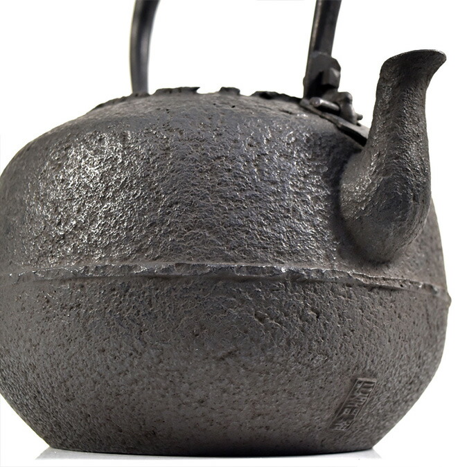 楽天市場】南部鉄器 桐箱入り 小泉仁左衛門作 姥口宝珠形 鉄瓶 1.9L IH
