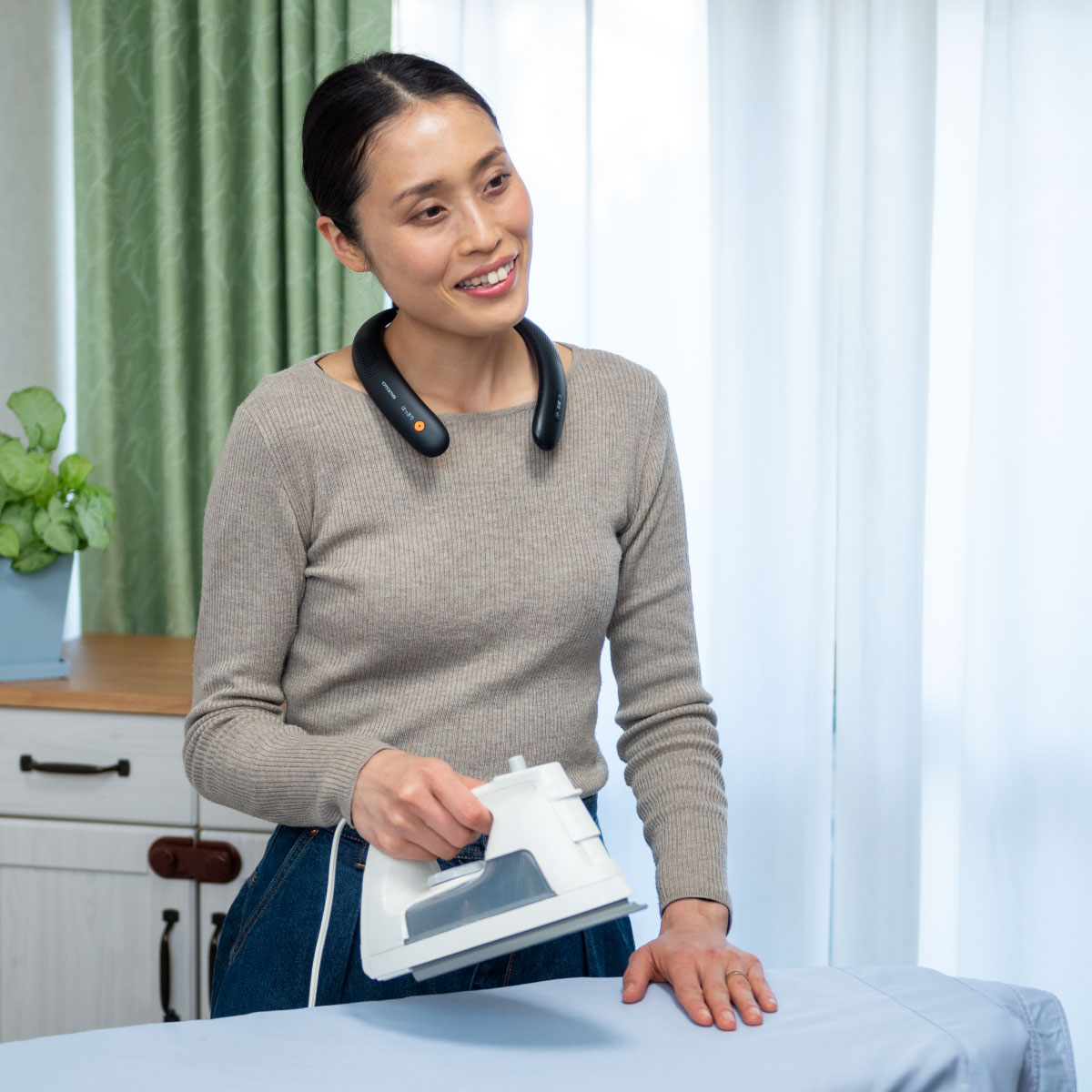 楽天市場】【365日出荷】 OTOMS 快テレ君 ワイヤレスネックスピーカー