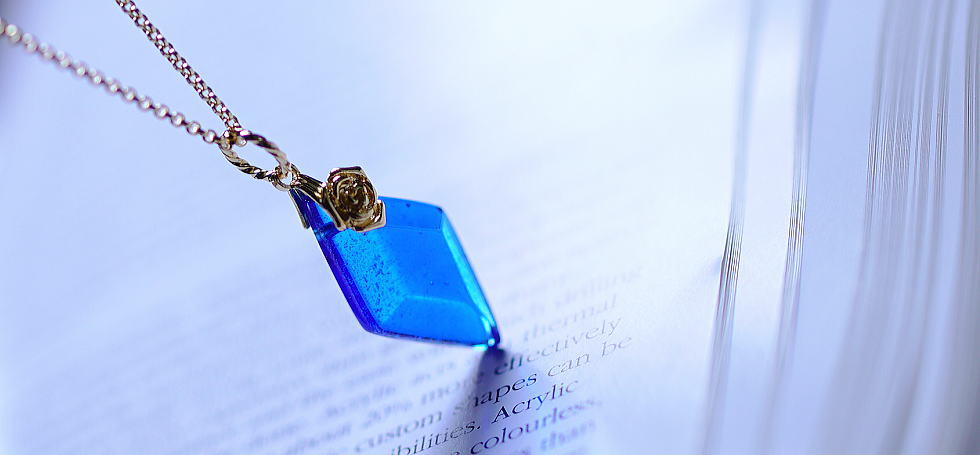 楽天市場】『Trueblue diamond』 ガラスアクセサリー ネックレス